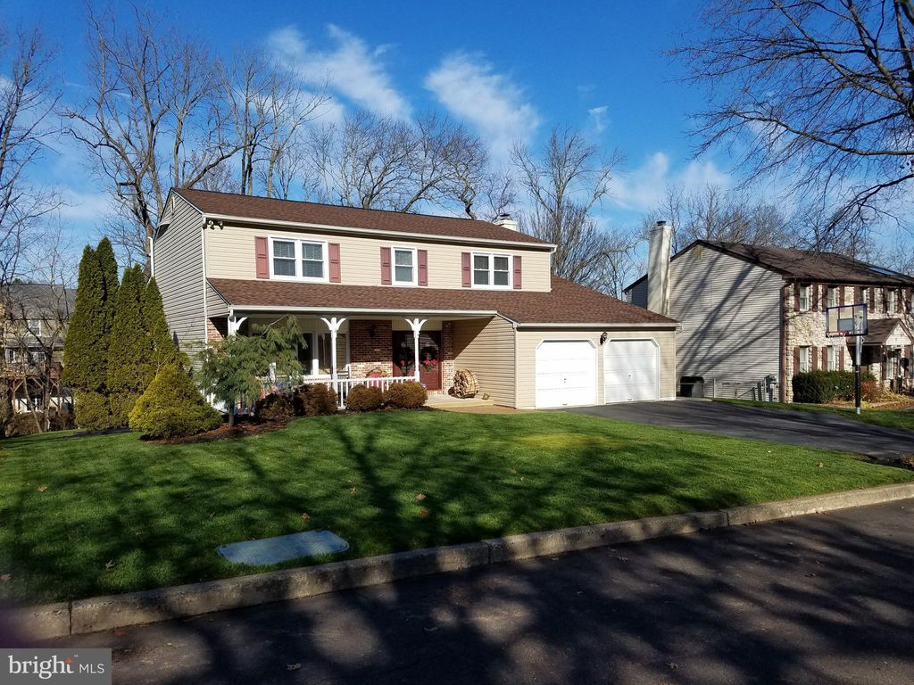 Photo of 27 Seedling Dr, HOLLAND, PA 18966 (MLS # PABU2114026)