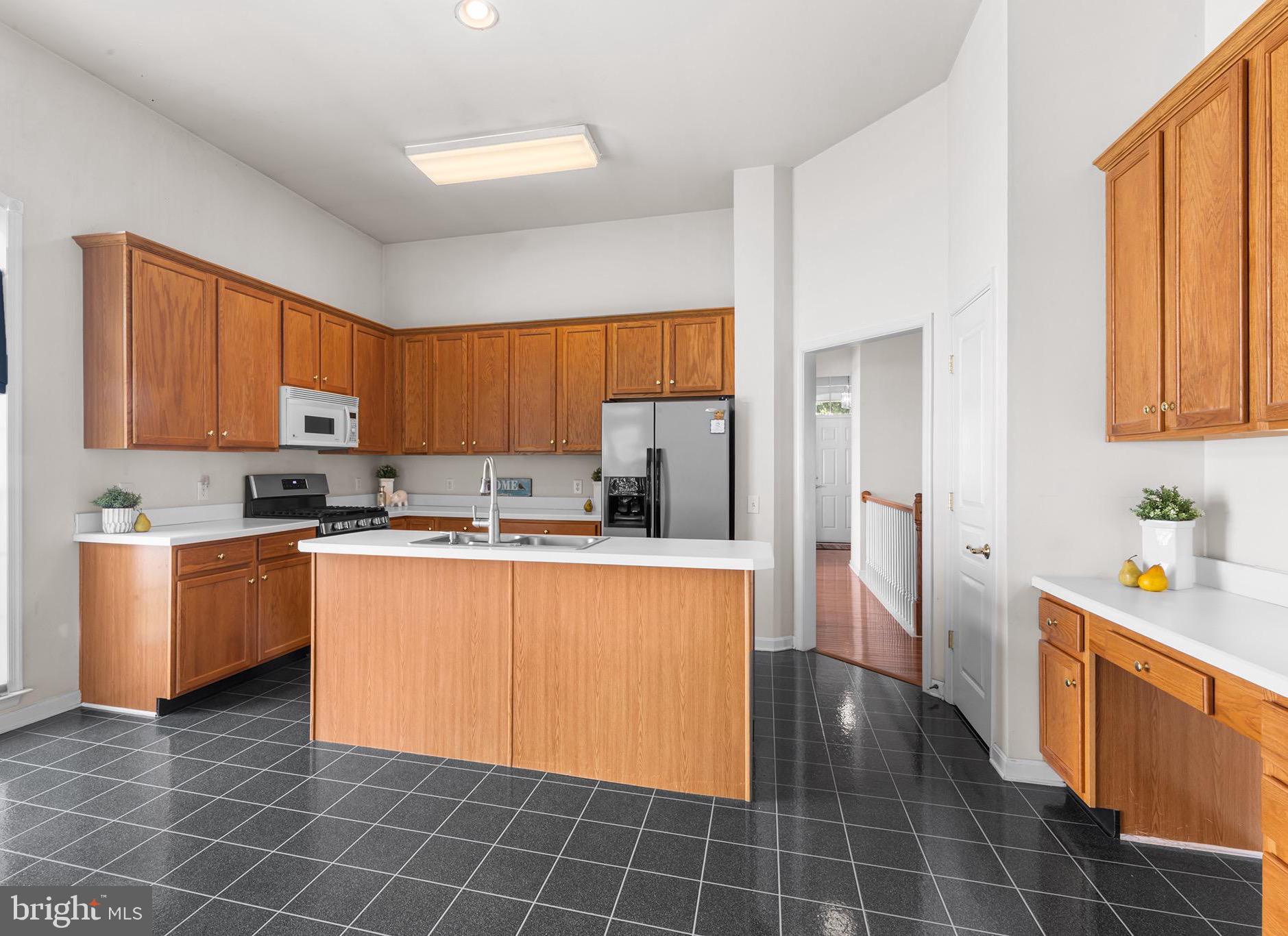 TRADITIONS AT LONG - Residential