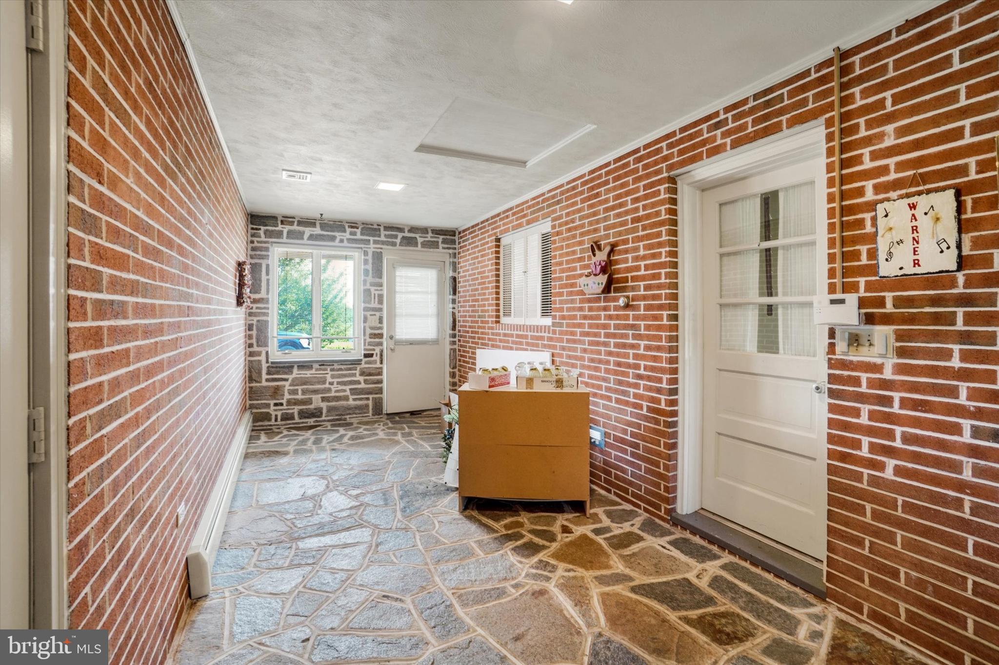 FAWN GROVE BORO - Residential