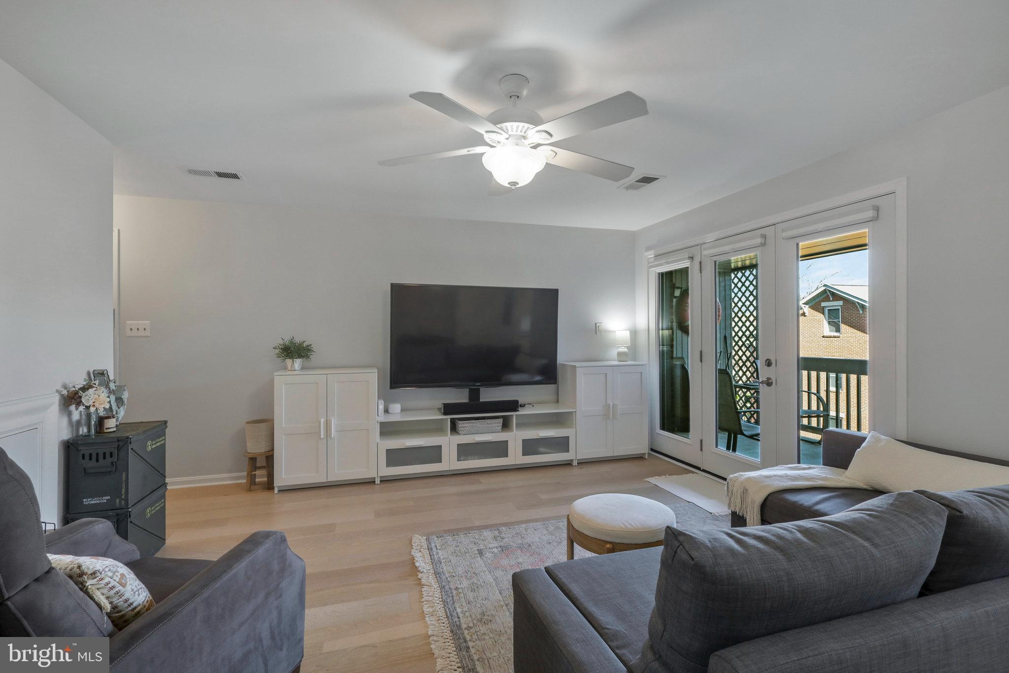 COLECROFT - Residential Lease