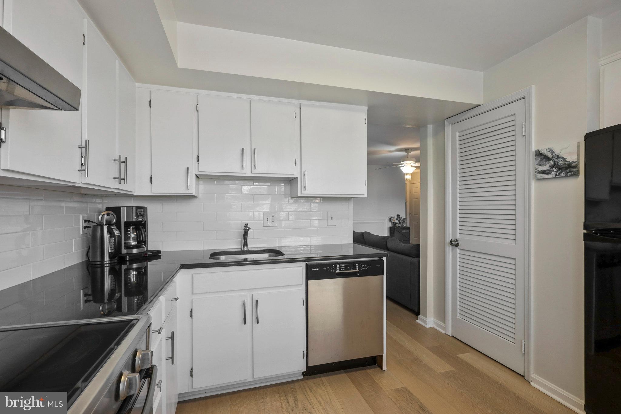 COLECROFT - Residential Lease