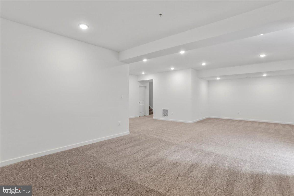 PARADISE HEIGHTS - Residential