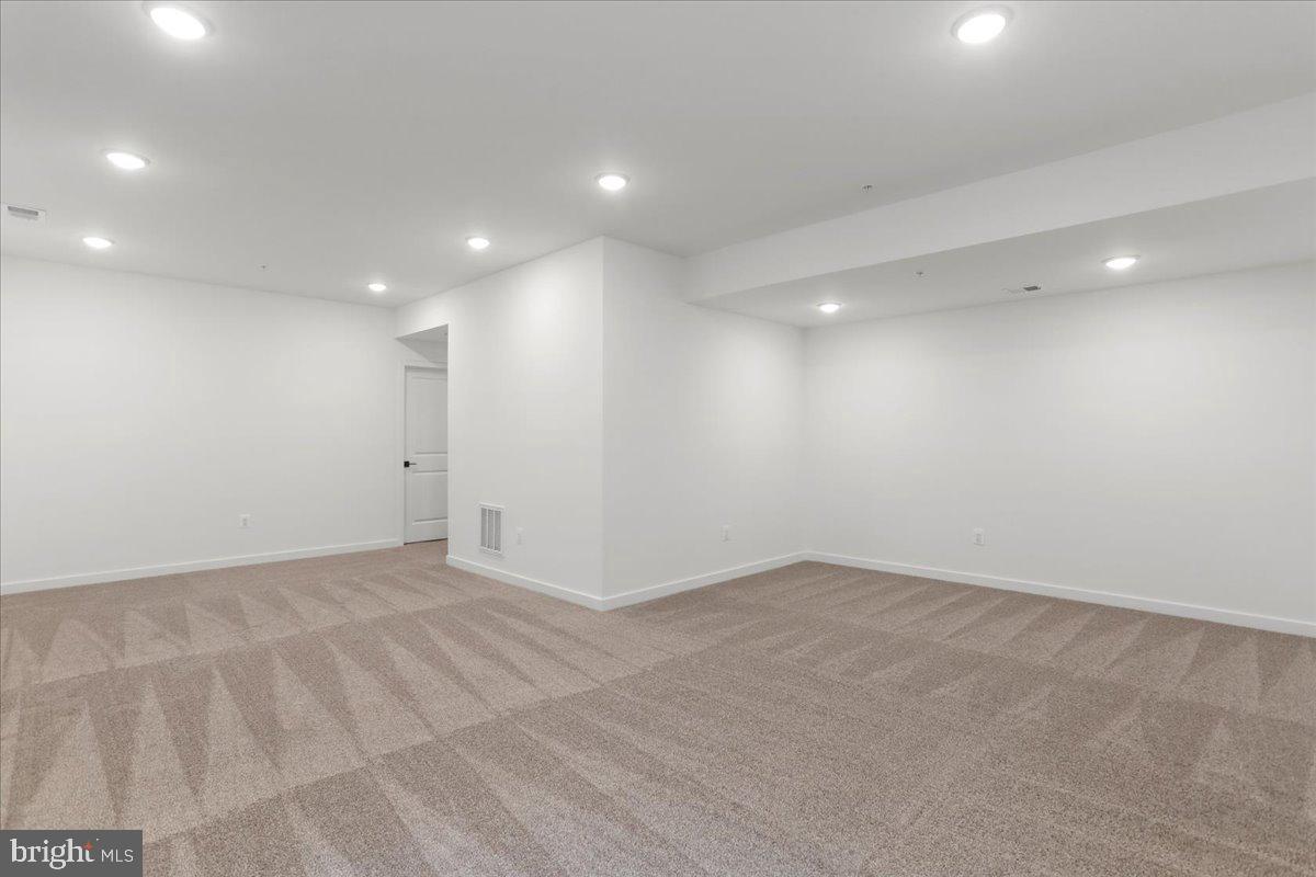 PARADISE HEIGHTS - Residential