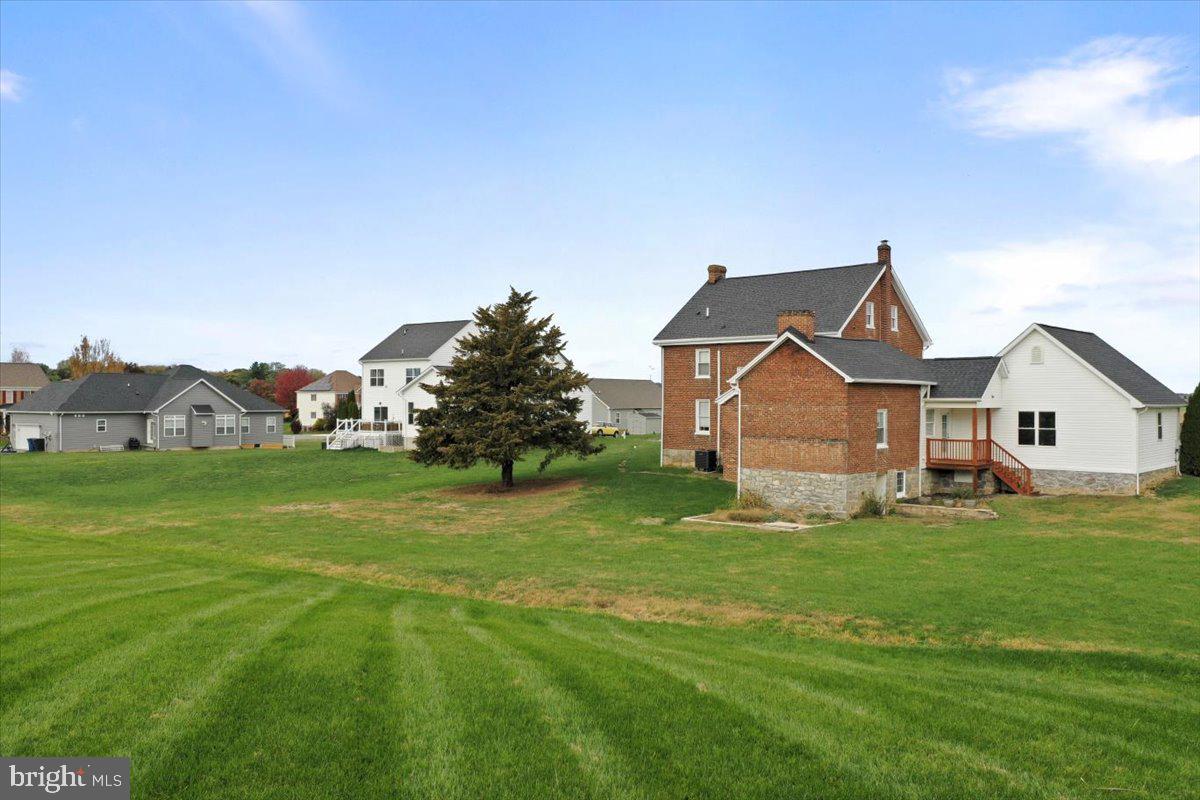 PARADISE HEIGHTS - Residential