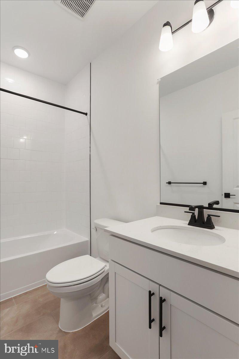 PARADISE HEIGHTS - Residential