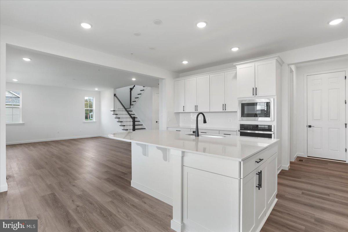 PARADISE HEIGHTS - Residential