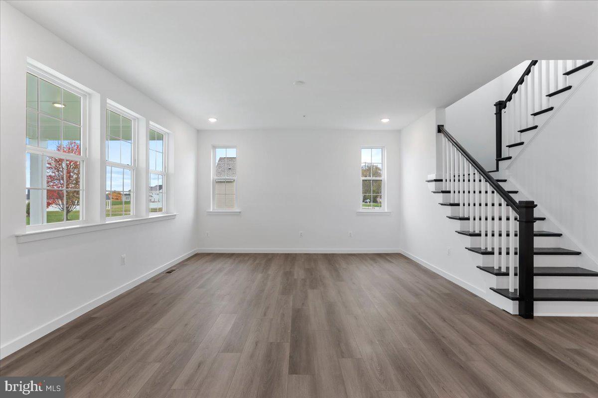 PARADISE HEIGHTS - Residential