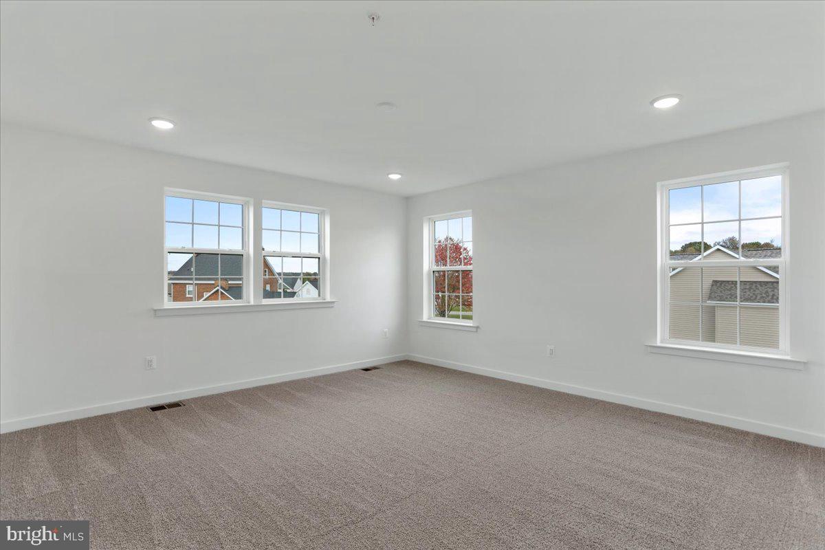 PARADISE HEIGHTS - Residential