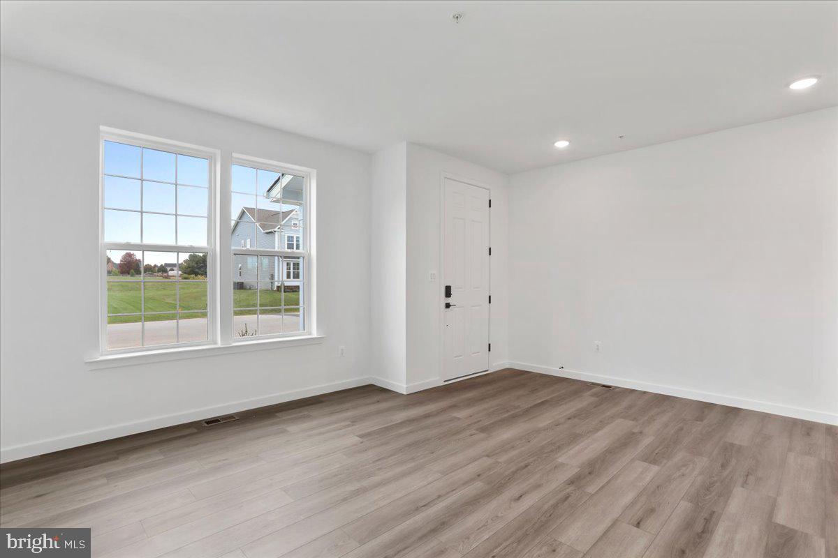 PARADISE HEIGHTS - Residential