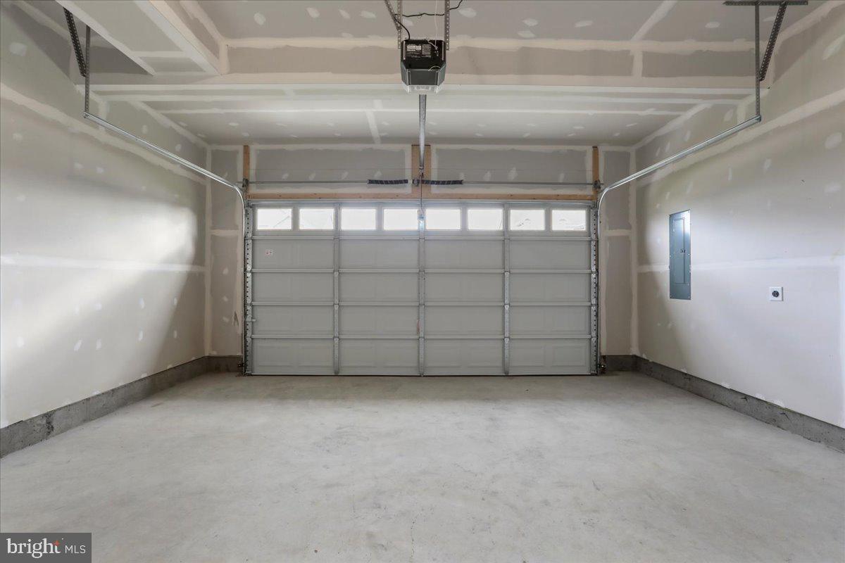 PARADISE HEIGHTS - Residential