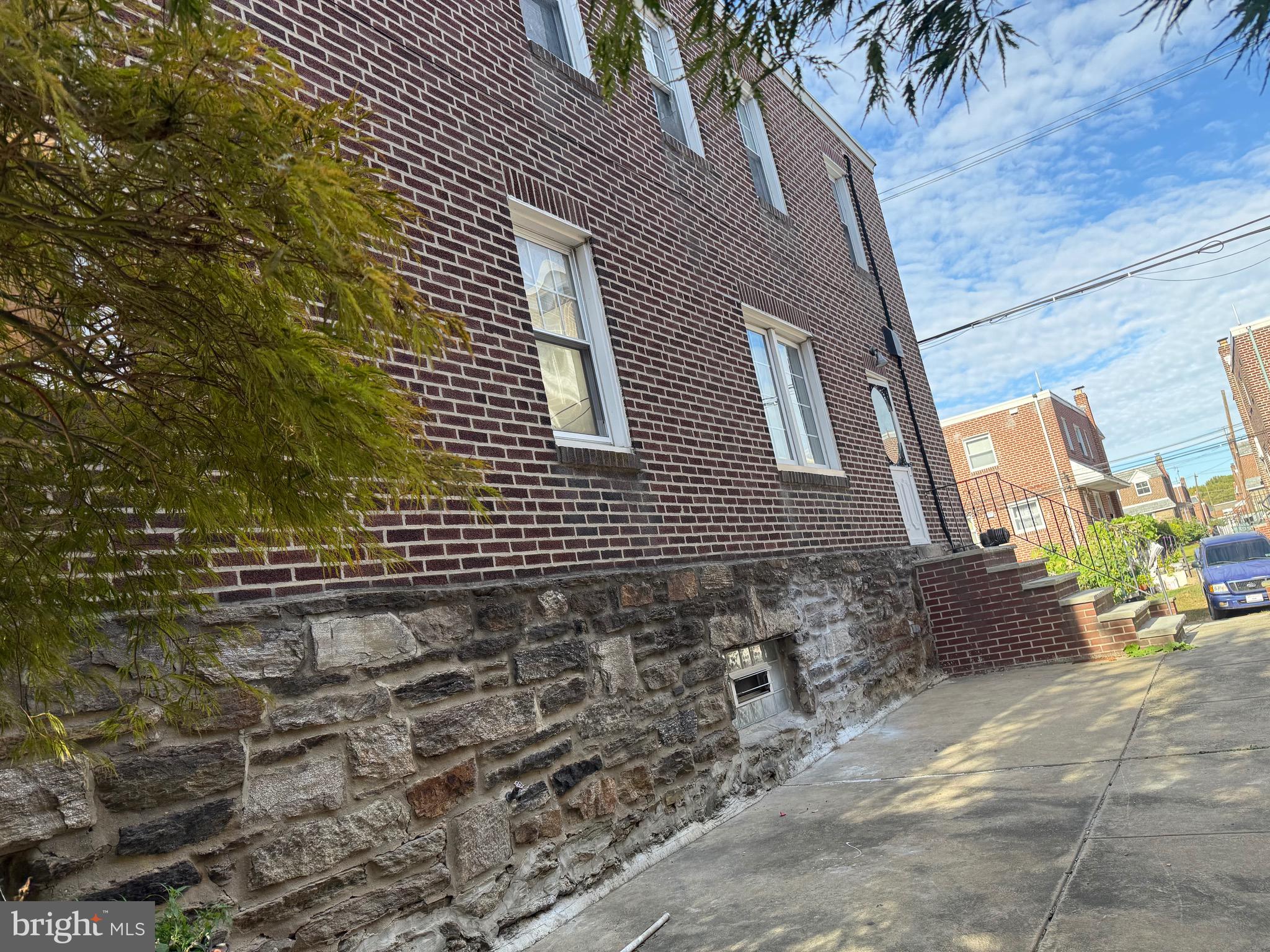 SANDYFORD PARK - Residential