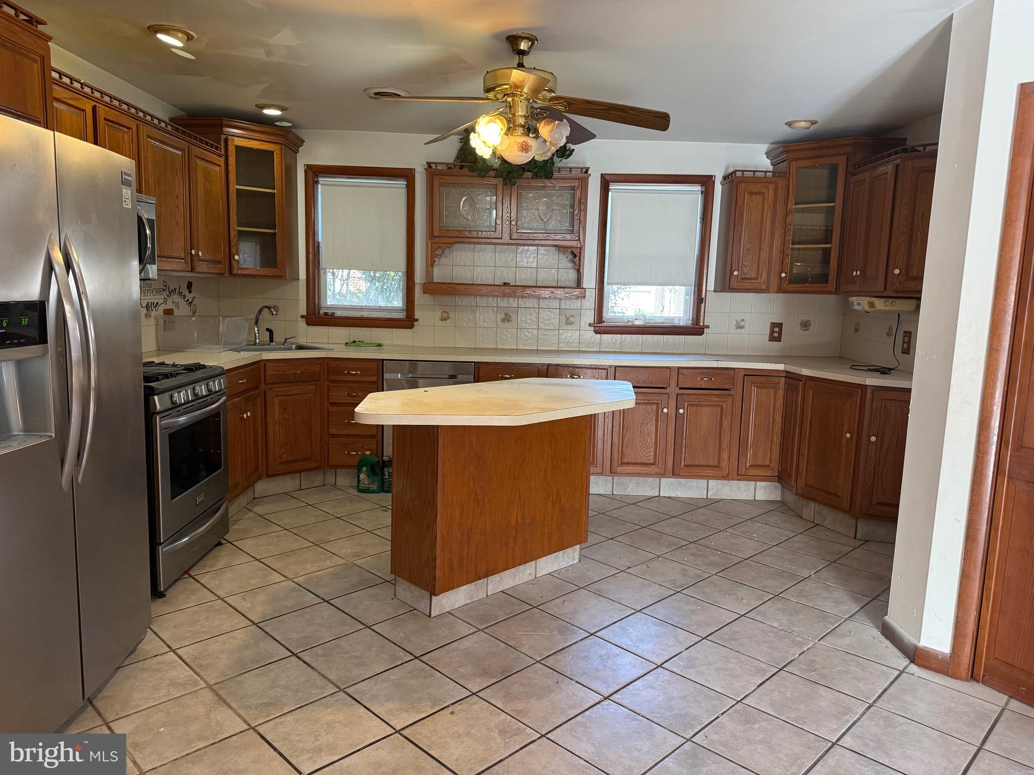 SANDYFORD PARK - Residential