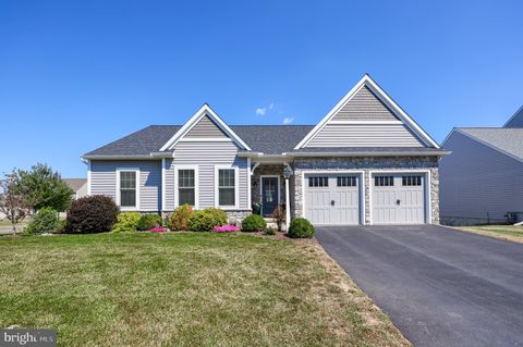 Photo of 1401 Limestone Ridge, LANDISVILLE, PA 17538 (MLS # PALA2075866)