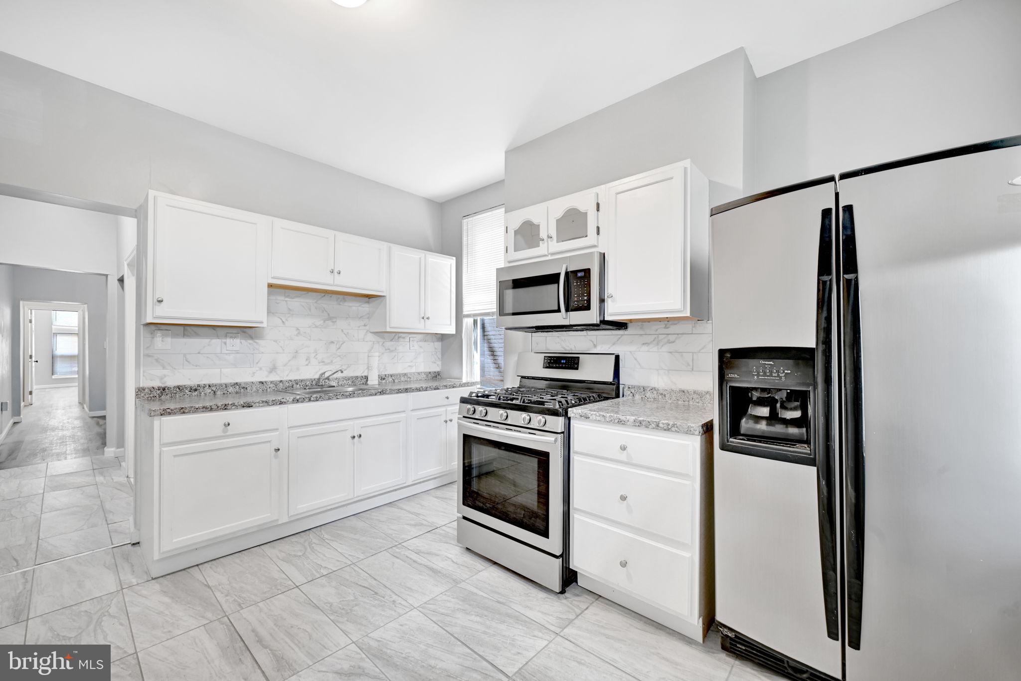 319 E 22ND STREET UNIT 1