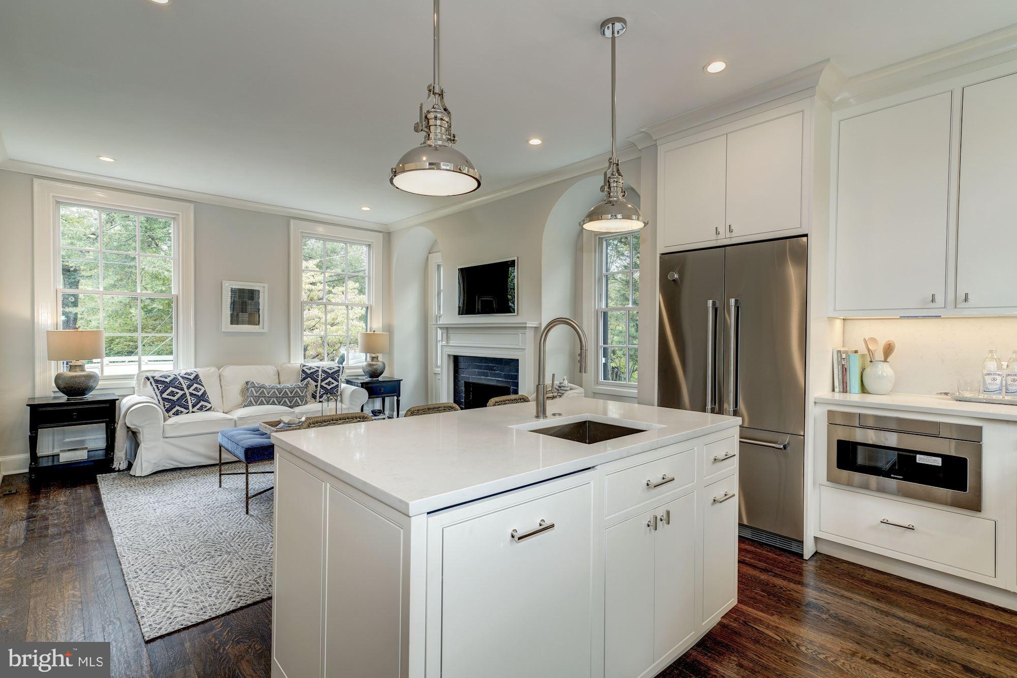 CHEVY CHASE - Residential