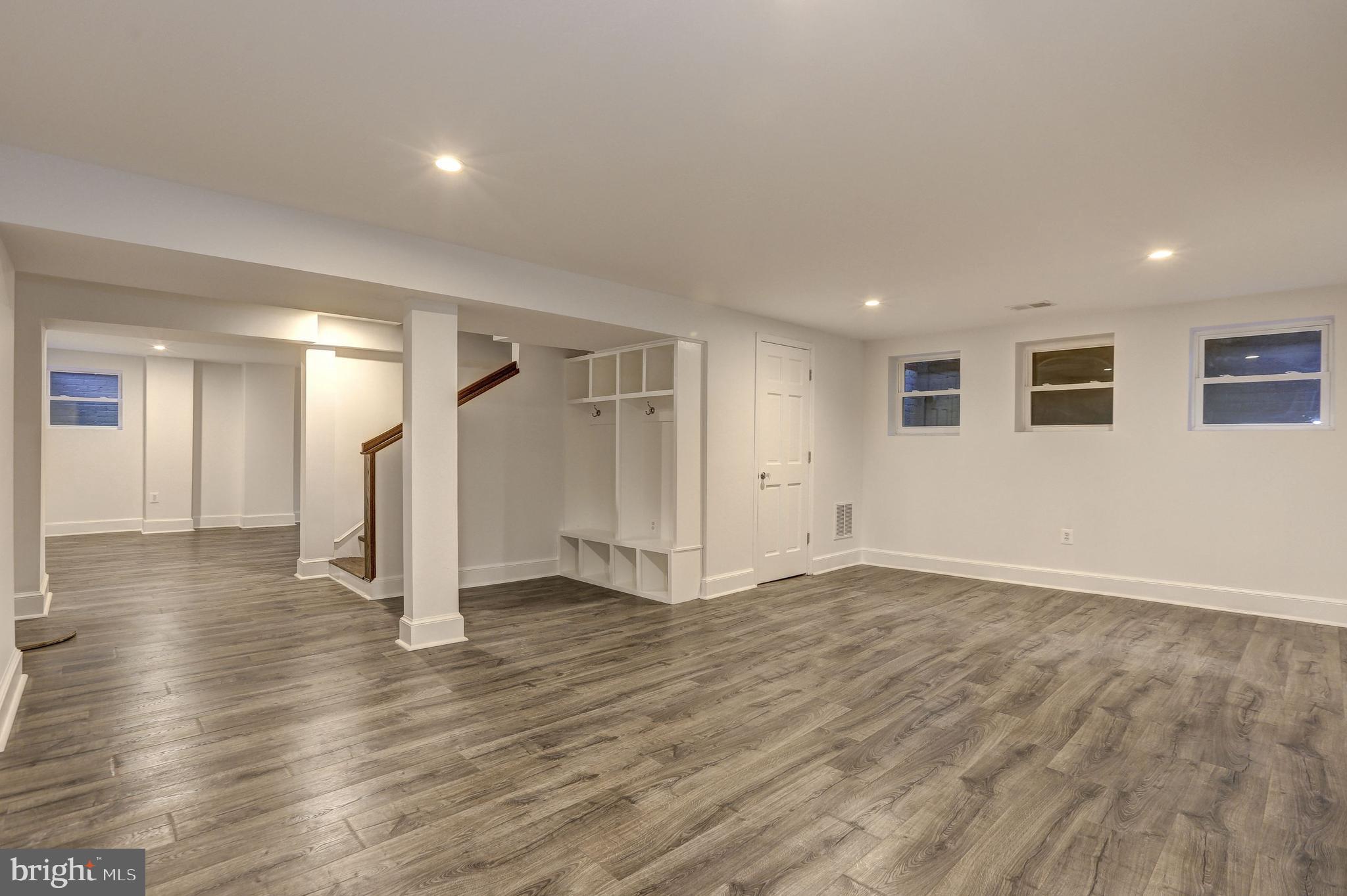 CHEVY CHASE - Residential