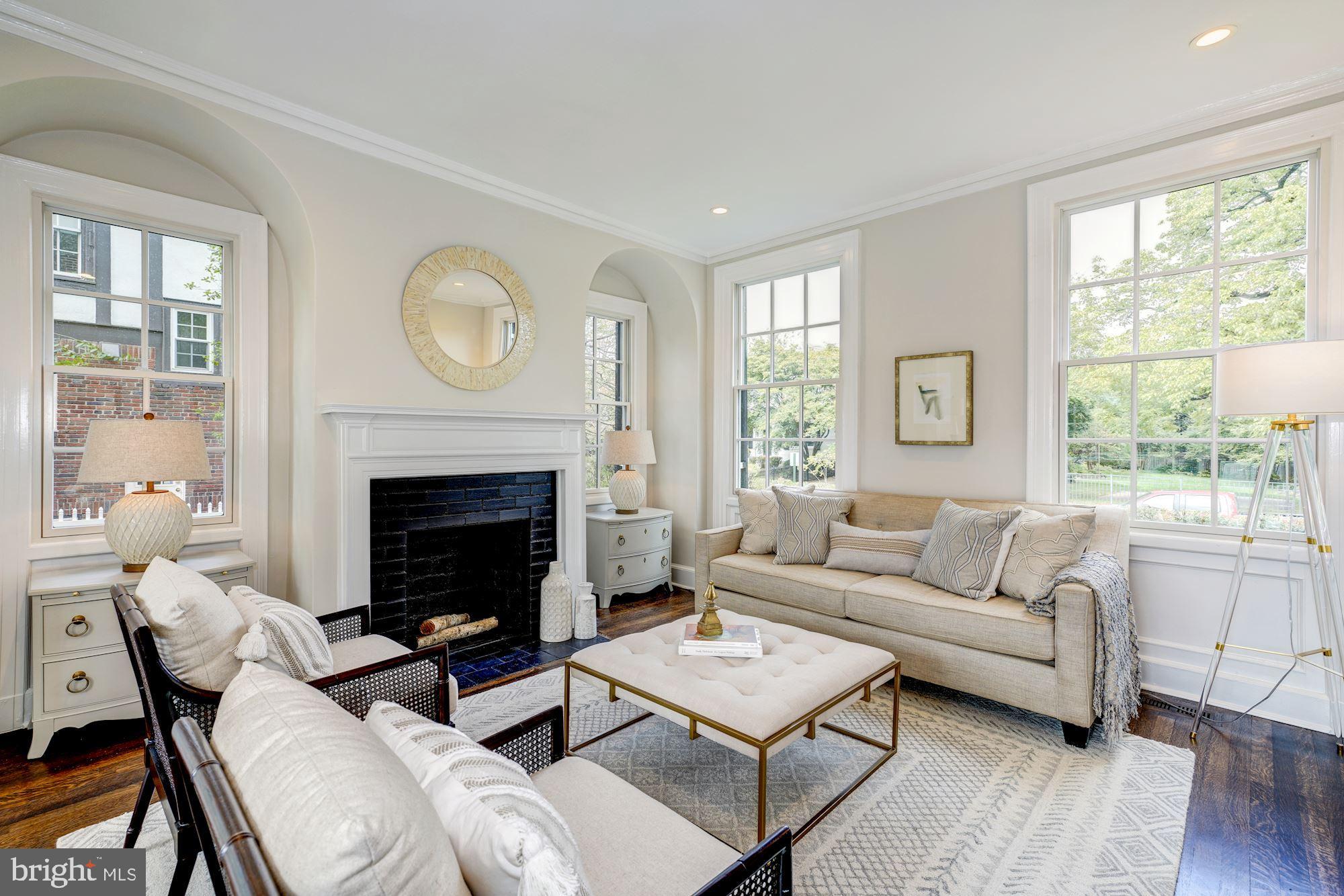 CHEVY CHASE - Residential