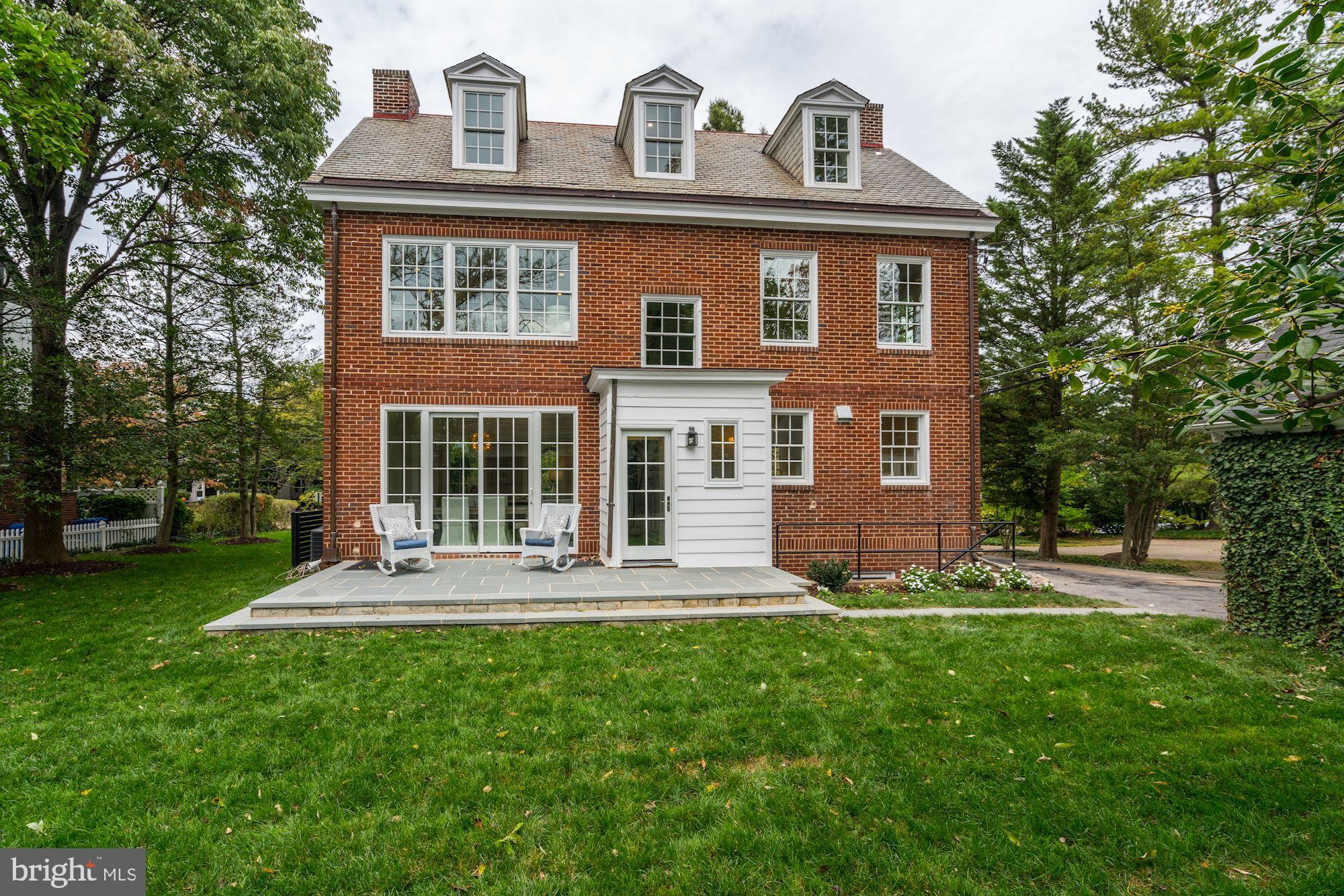 CHEVY CHASE - Residential