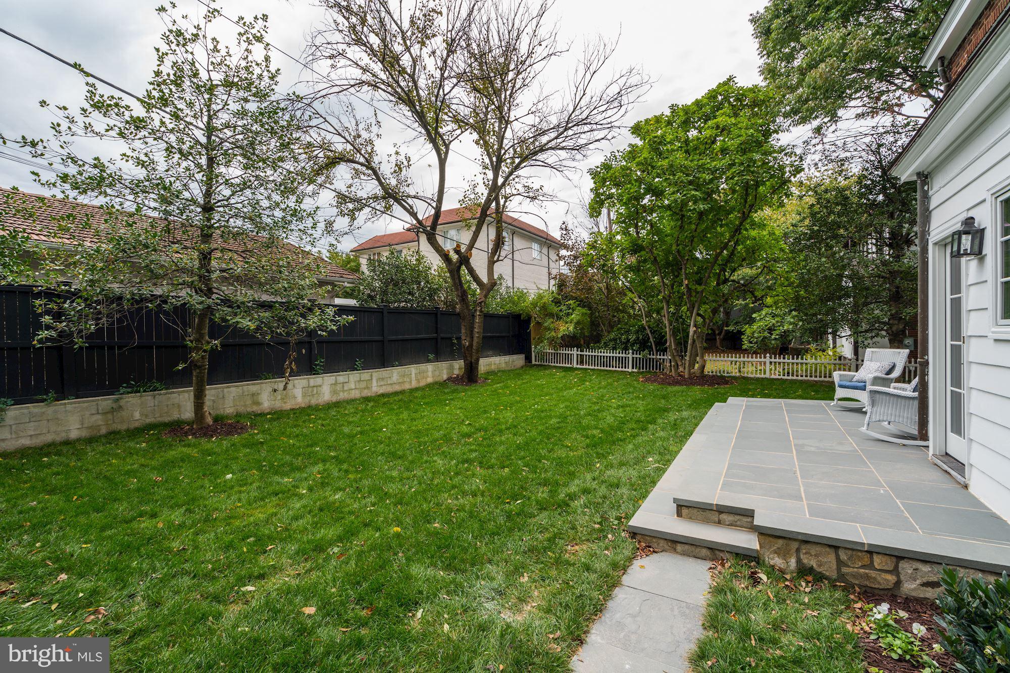 CHEVY CHASE - Residential