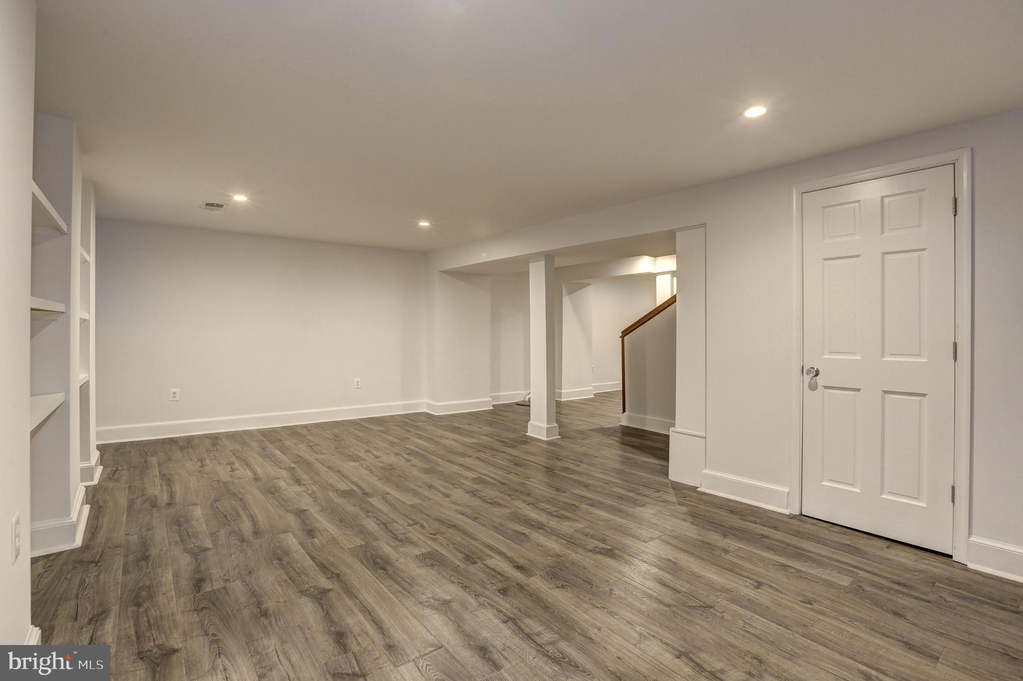 CHEVY CHASE - Residential