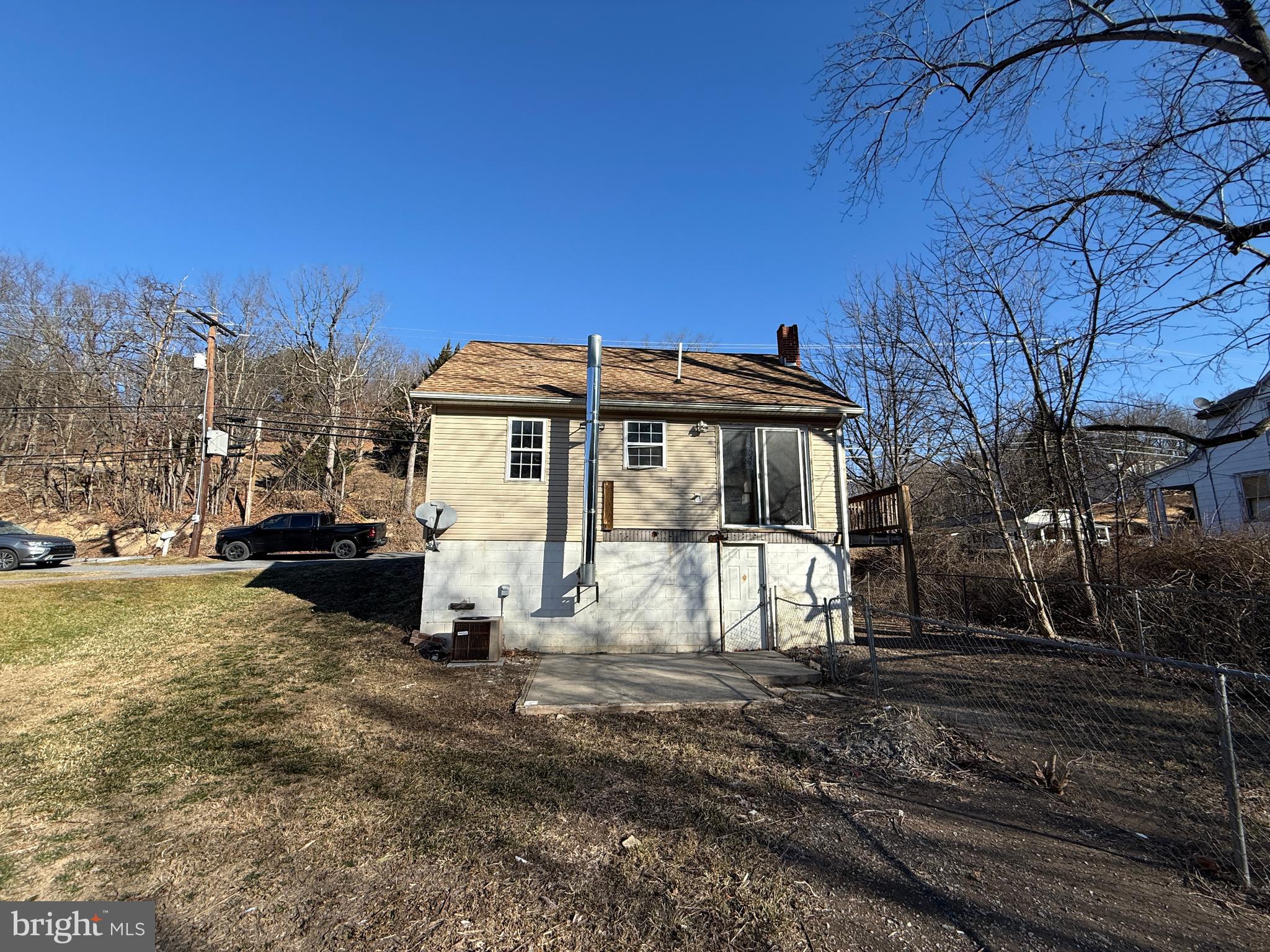 PENTONEY YOST - Residential