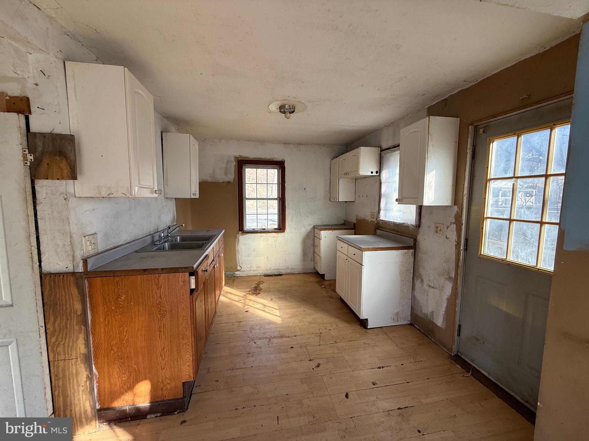 PENTONEY YOST - Residential