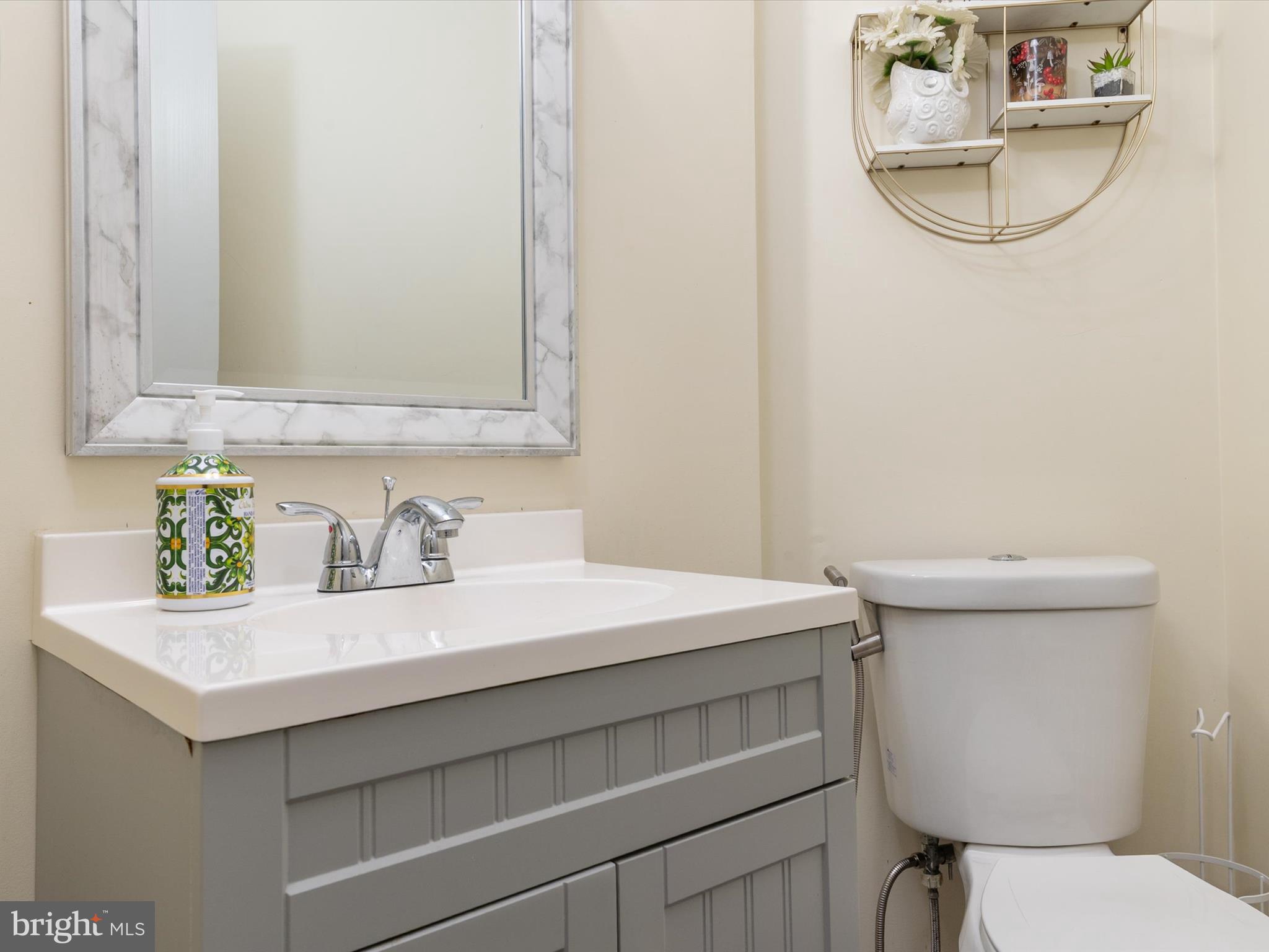 RESIDENCES AT QUARRY PLACE - Residential