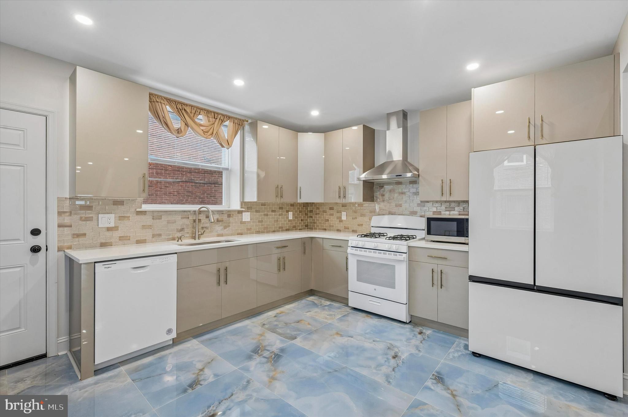 PHILADELPHIA (SOUTH) - Residential