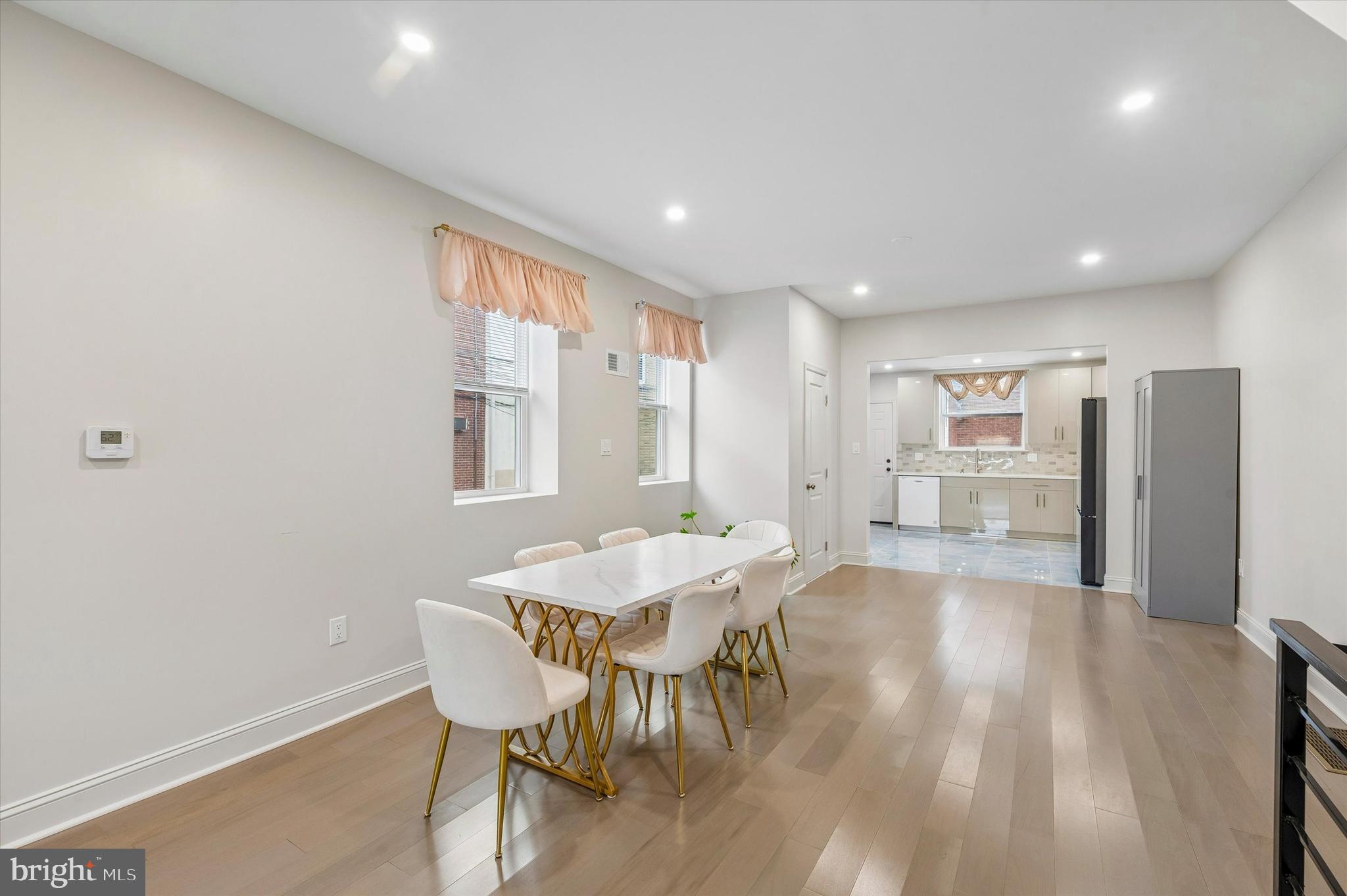 PHILADELPHIA (SOUTH) - Residential