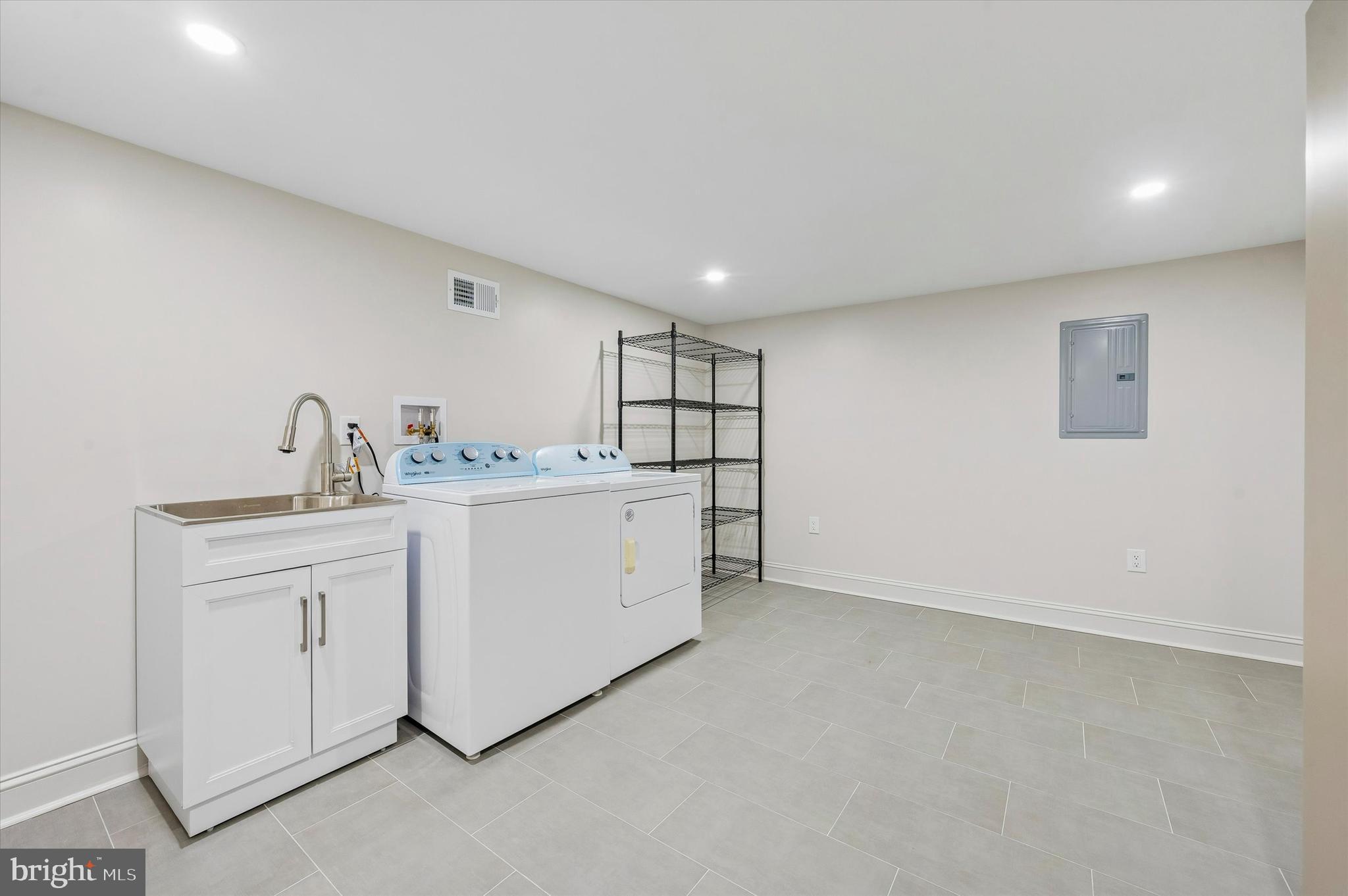 PHILADELPHIA (SOUTH) - Residential