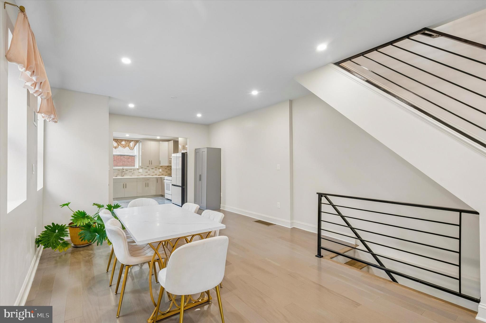 PHILADELPHIA (SOUTH) - Residential