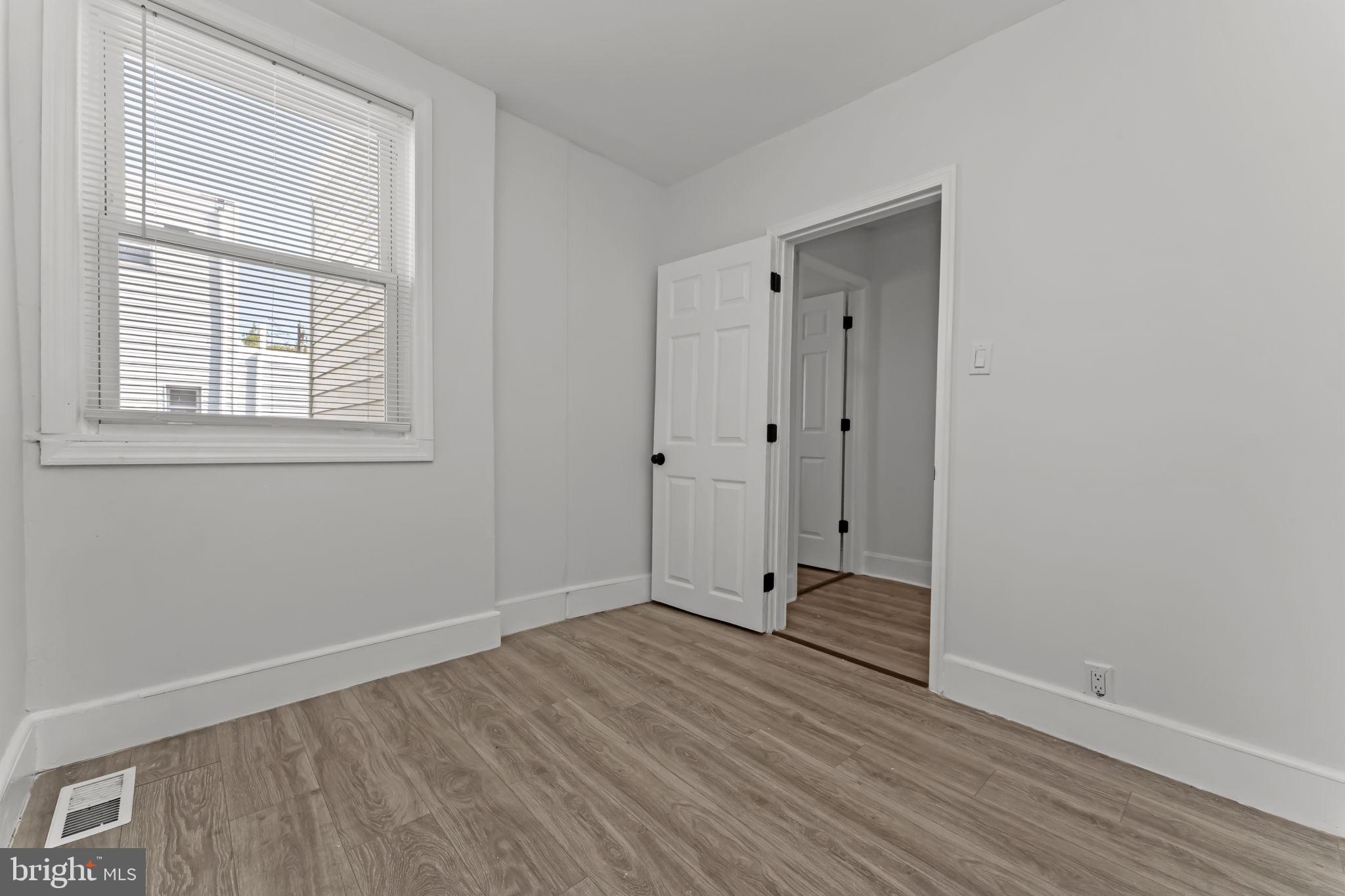 PHILADELPHIA (SOUTH) - Residential