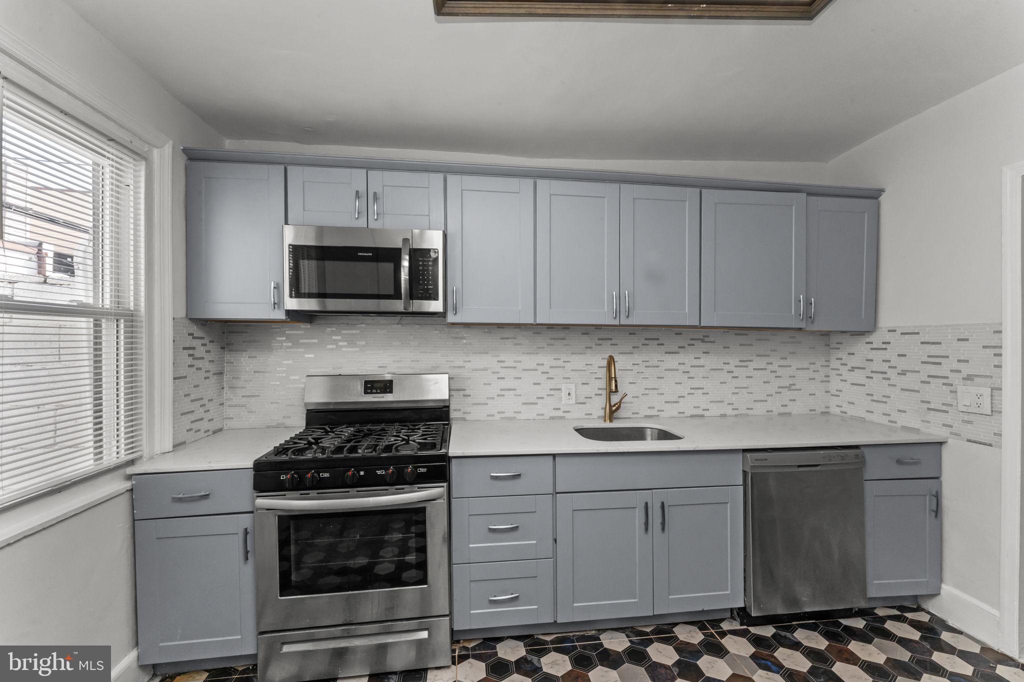 PHILADELPHIA (SOUTH) - Residential