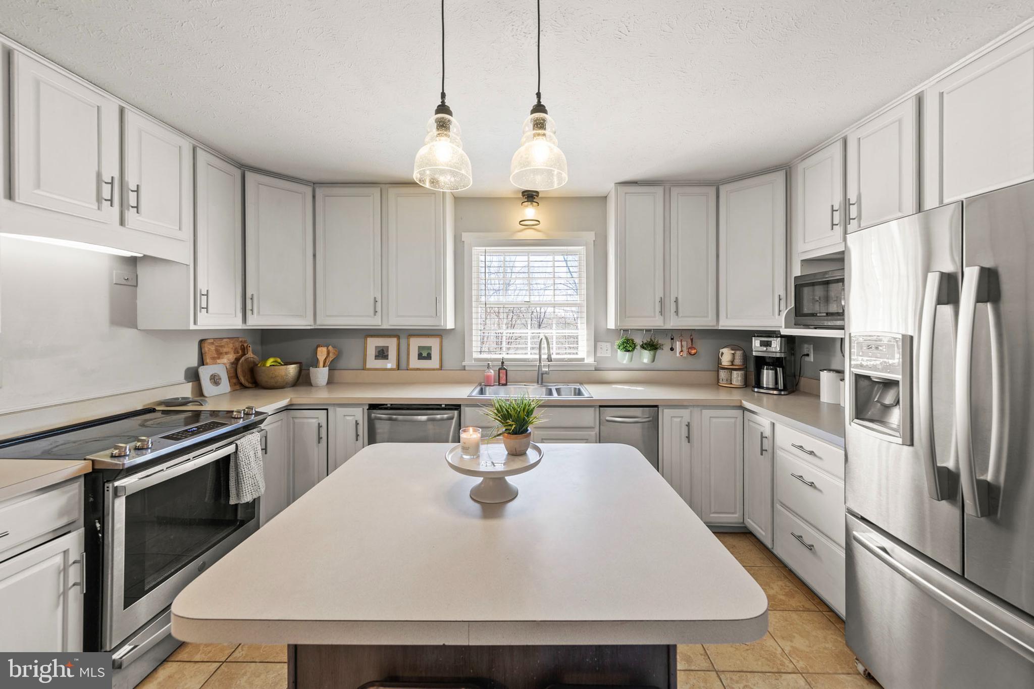 TIMBER RIDGE - Residential