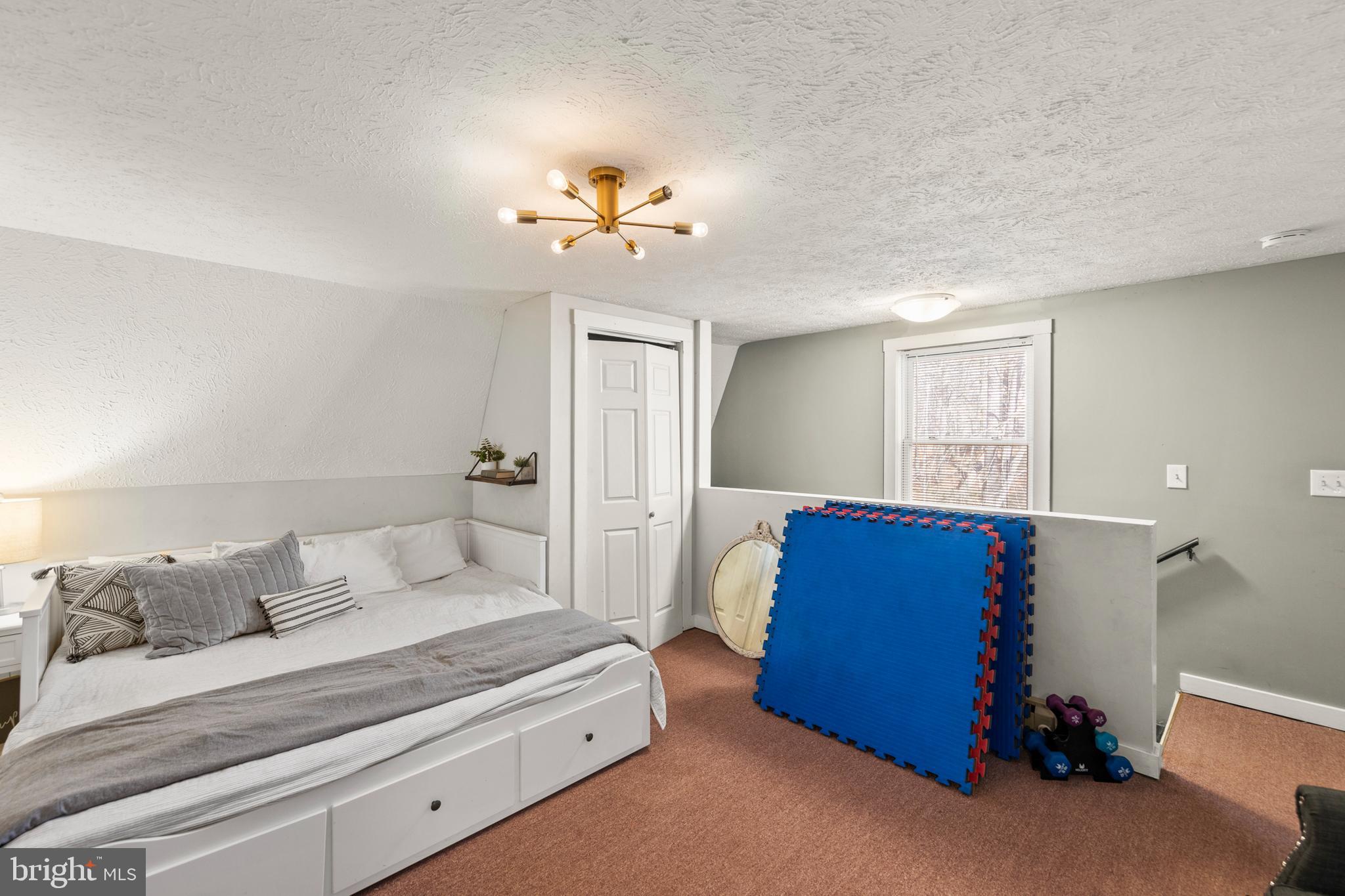 TIMBER RIDGE - Residential