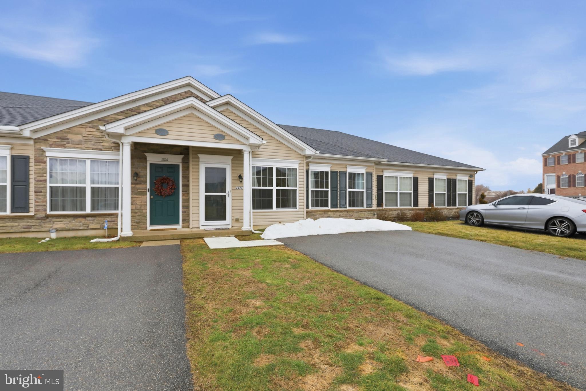 TOWN CENTRE - Residential