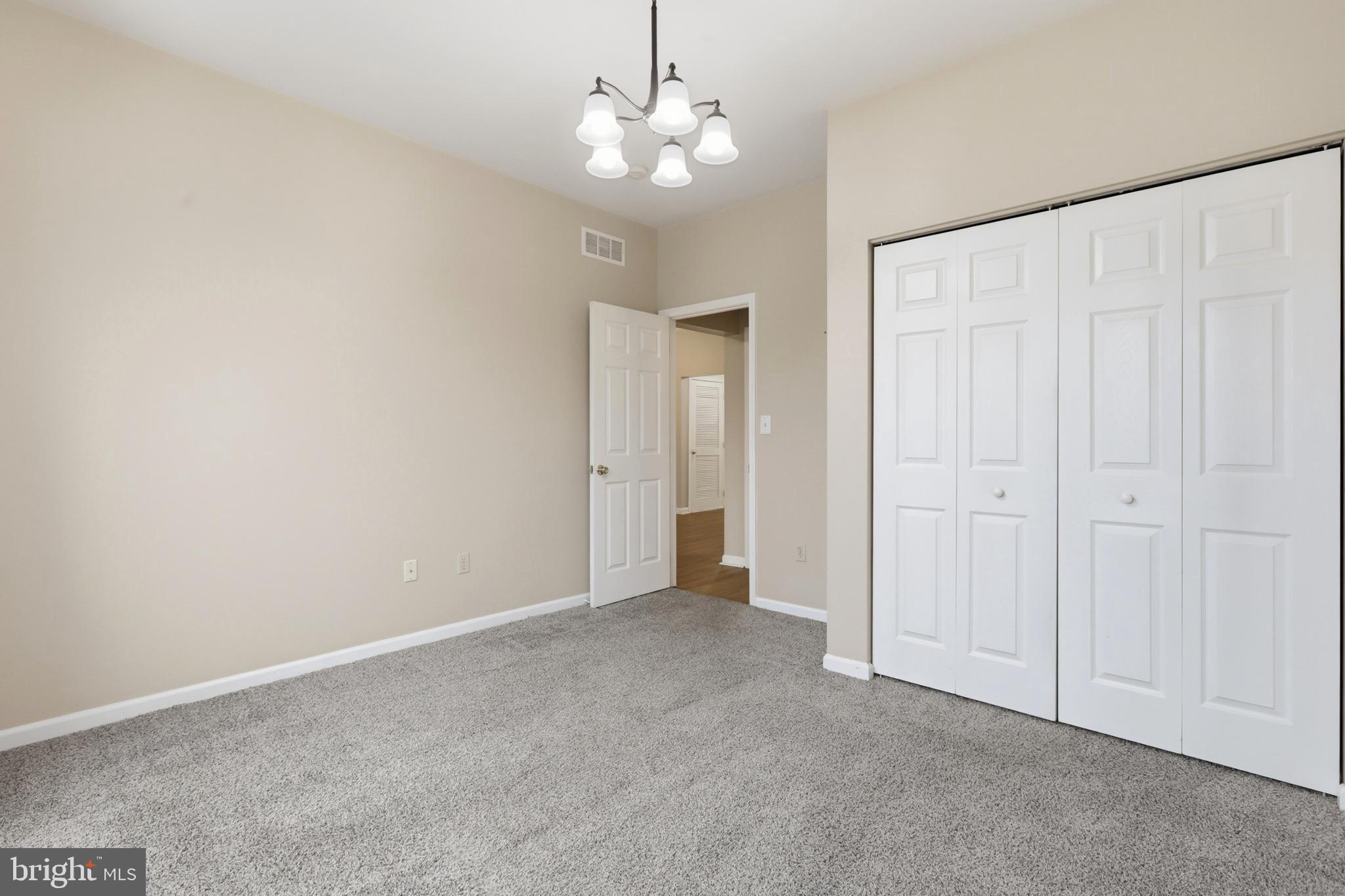 TOWN CENTRE - Residential