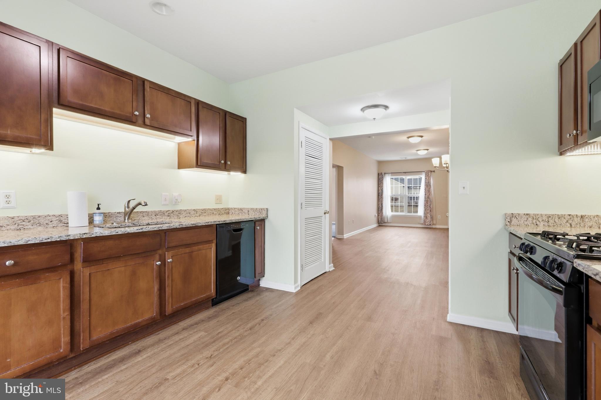 TOWN CENTRE - Residential