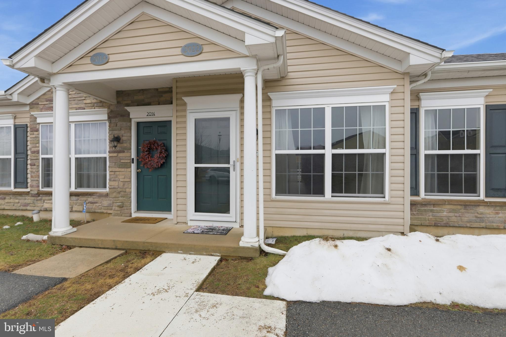 TOWN CENTRE - Residential