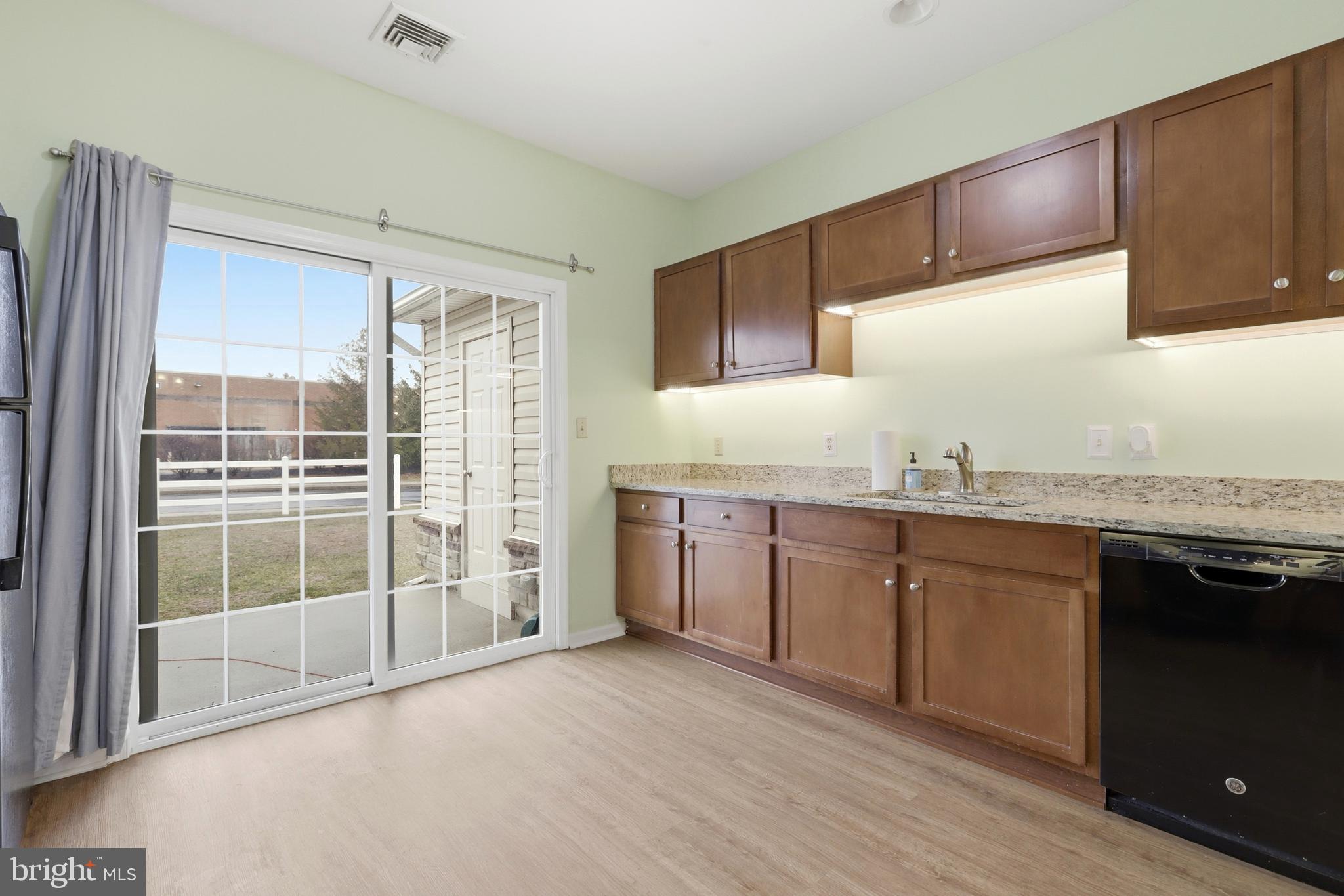 TOWN CENTRE - Residential