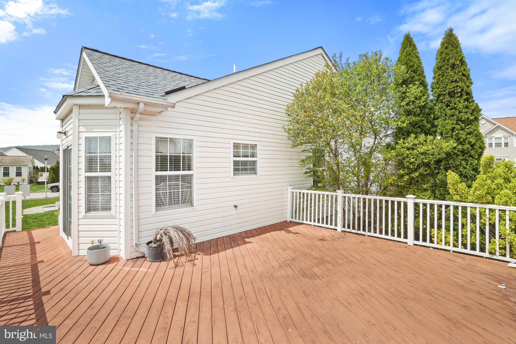 JERMAE ESTATES - Residential