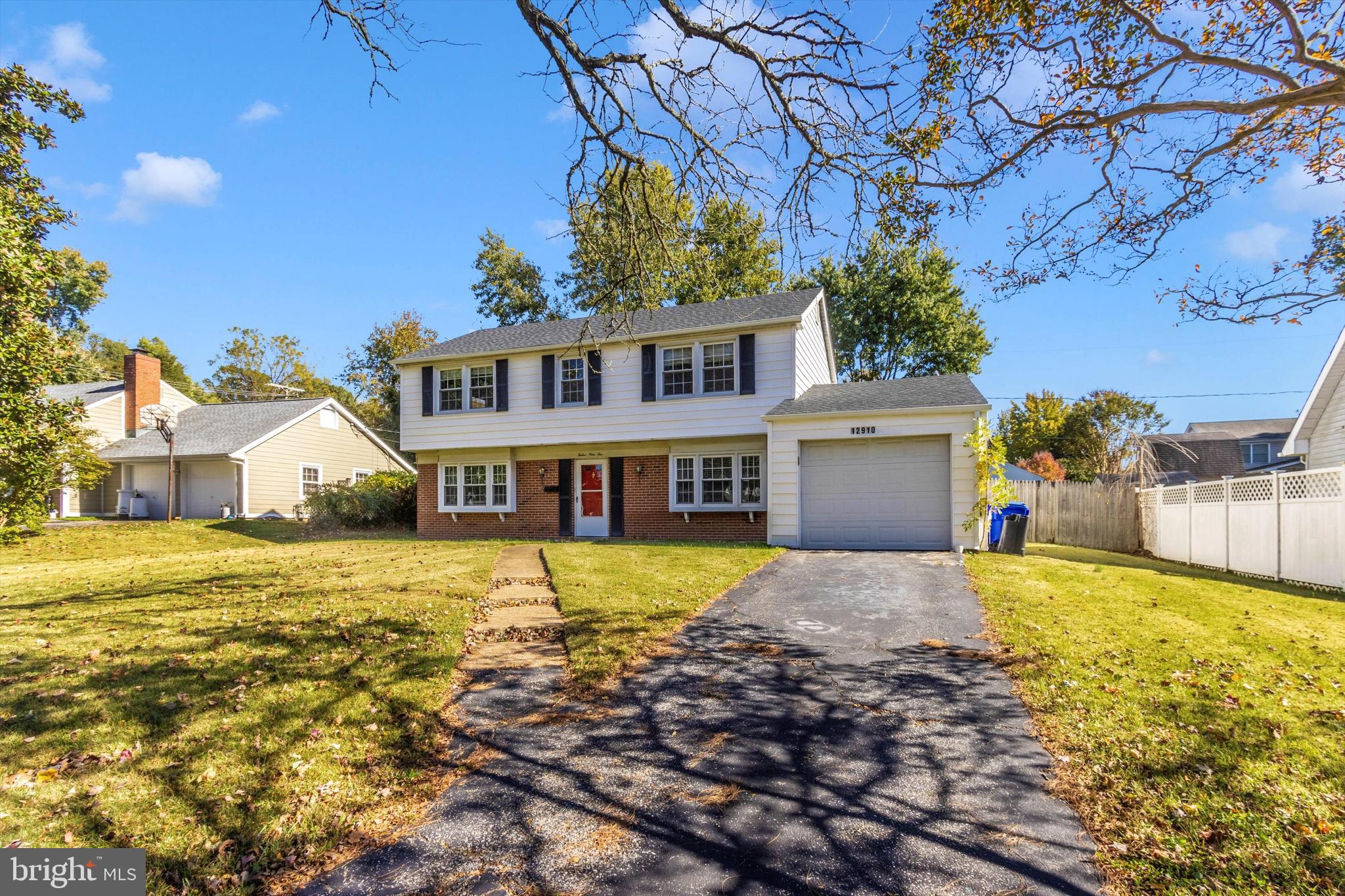 BUCKINGHAM AT BELAIR - Residential Lease