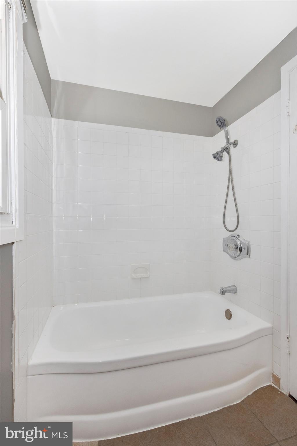 BUCKINGHAM AT BELAIR - Residential Lease