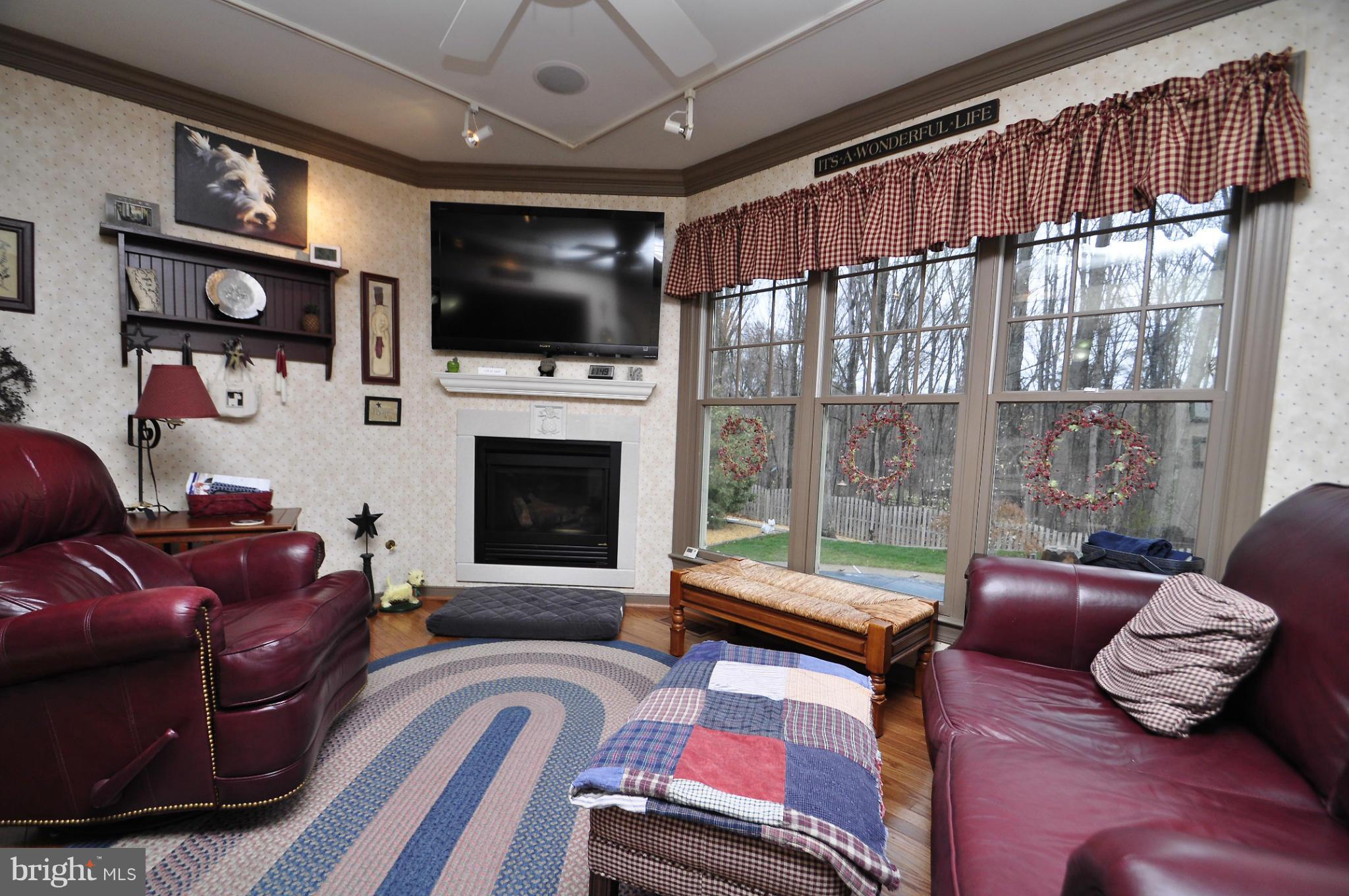 CLEARVIEW HEIGHTS - Residential