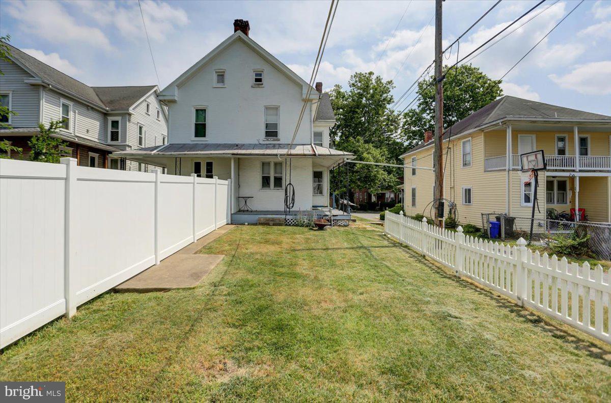 SHIPPENSBURG - Residential