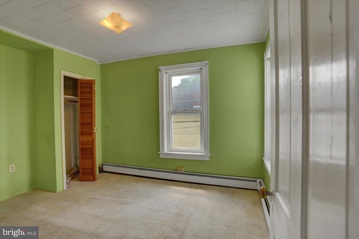 SHIPPENSBURG - Residential