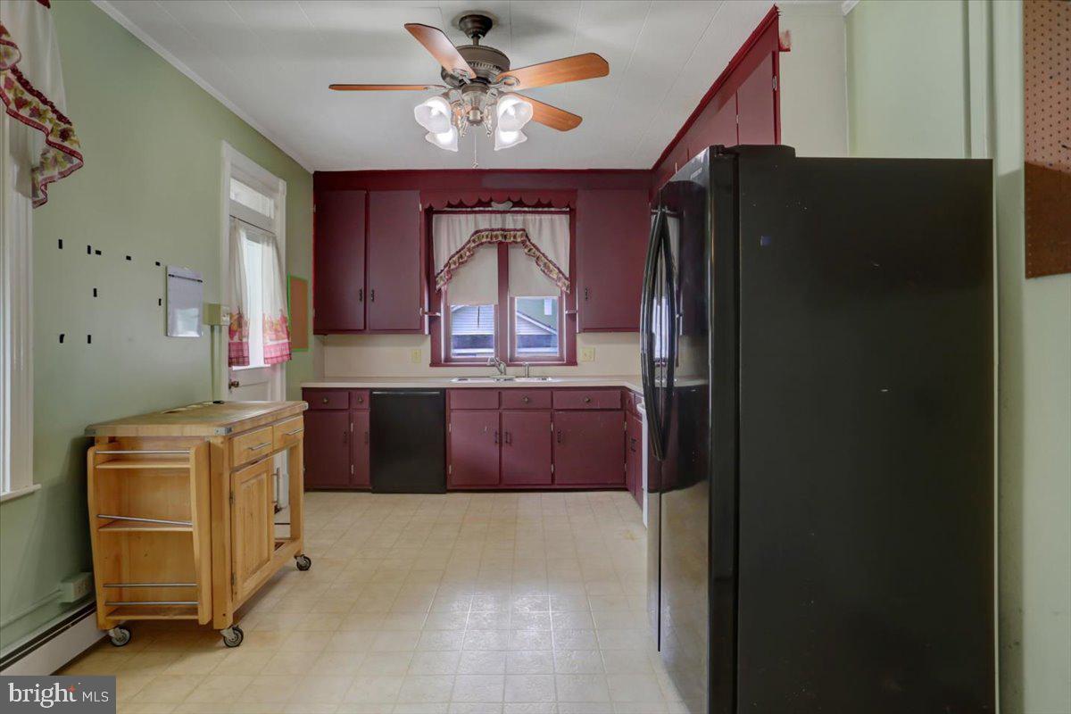 SHIPPENSBURG - Residential