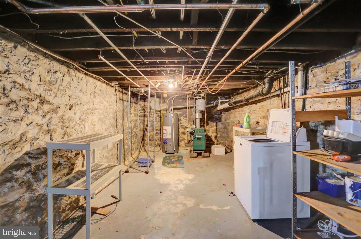 SHIPPENSBURG - Residential