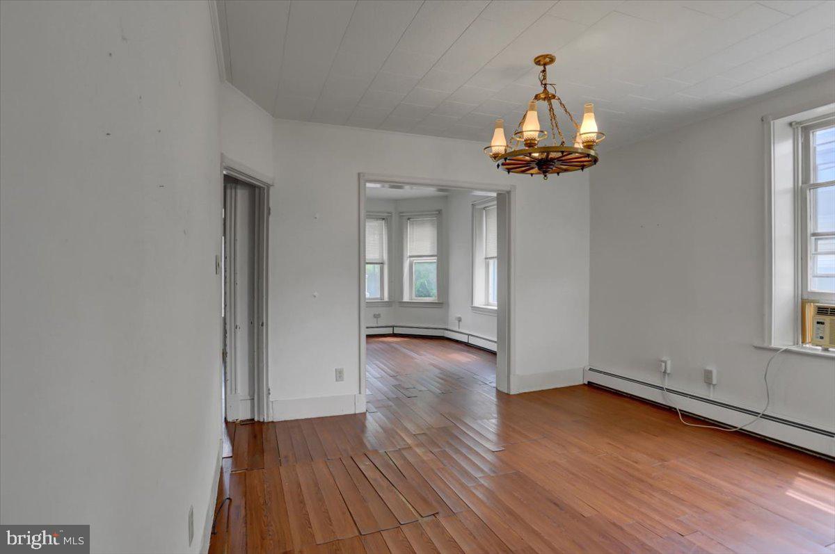 SHIPPENSBURG - Residential