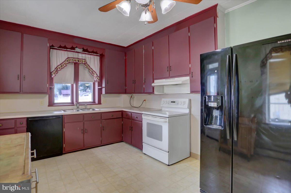 SHIPPENSBURG - Residential